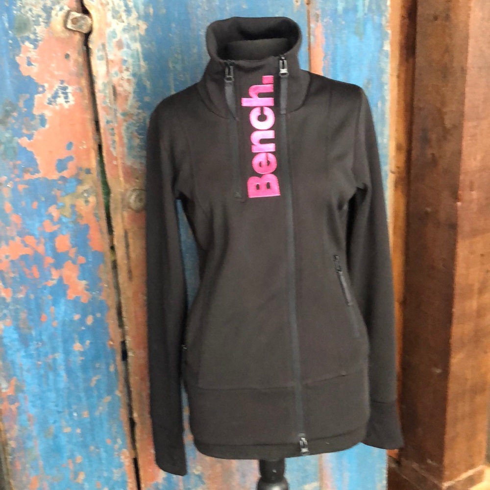 Bench jacket